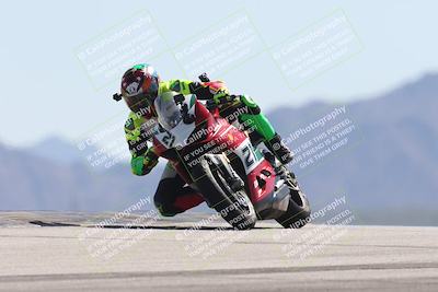 media/Oct-13-2025-Moto Forza (Mon) [[a66d839500]]/3-B Group/Session 4 (Turn 9)/